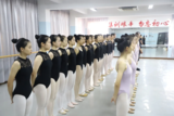 文章附图